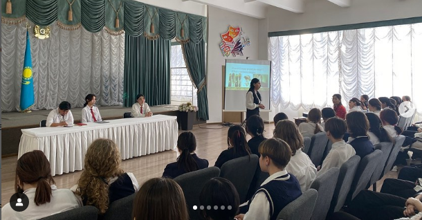 #87 ЖББ мектепте мектепішілік жоспарға сай, қыздармен тәрбиелік жұмыс жүргізу мақсатында «Құқық бұзушылықтың алдын алу», «Буллинг», «Мектептегі оқушының құқықтары мен міндеттері», «Үлгілі үйдің қыздары» тақырыптарында әңгіме- дәріс жүргізді